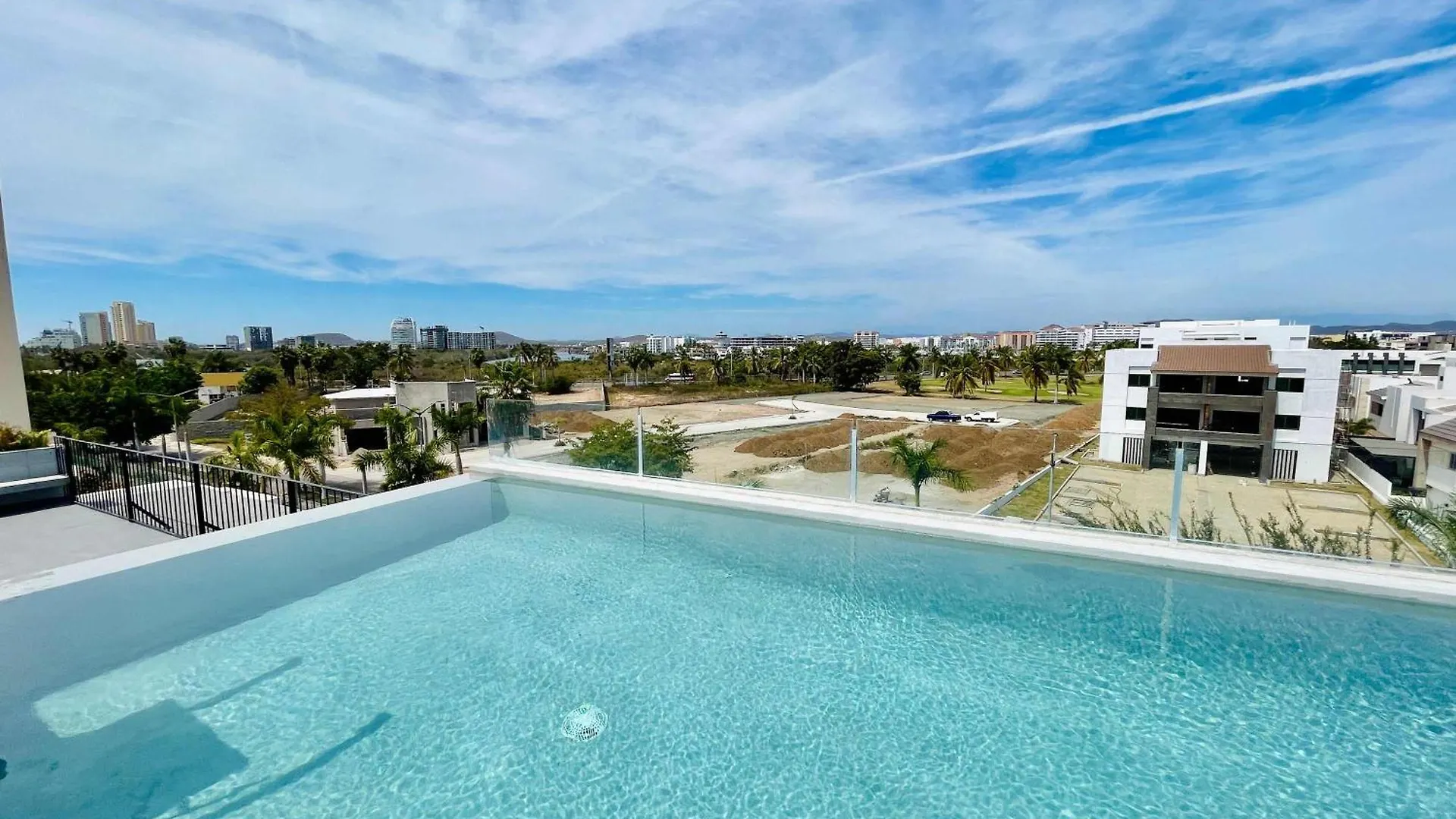 Departamento Con Alberca En Roof A 3 Minutos De Playa - Nerea 201 Appartement Mazatlán